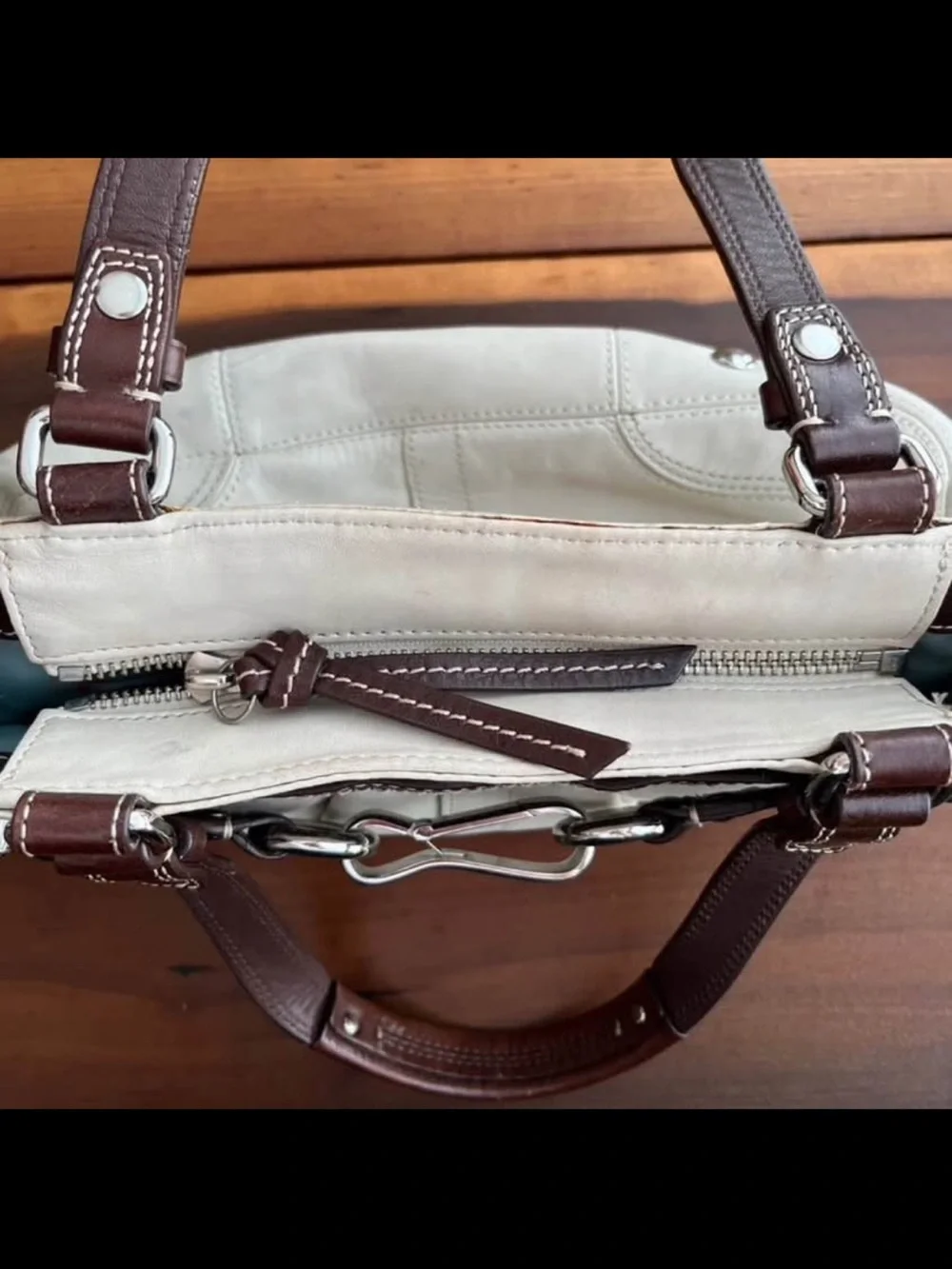 Coach Hampton Purse - Picture 4 of 10